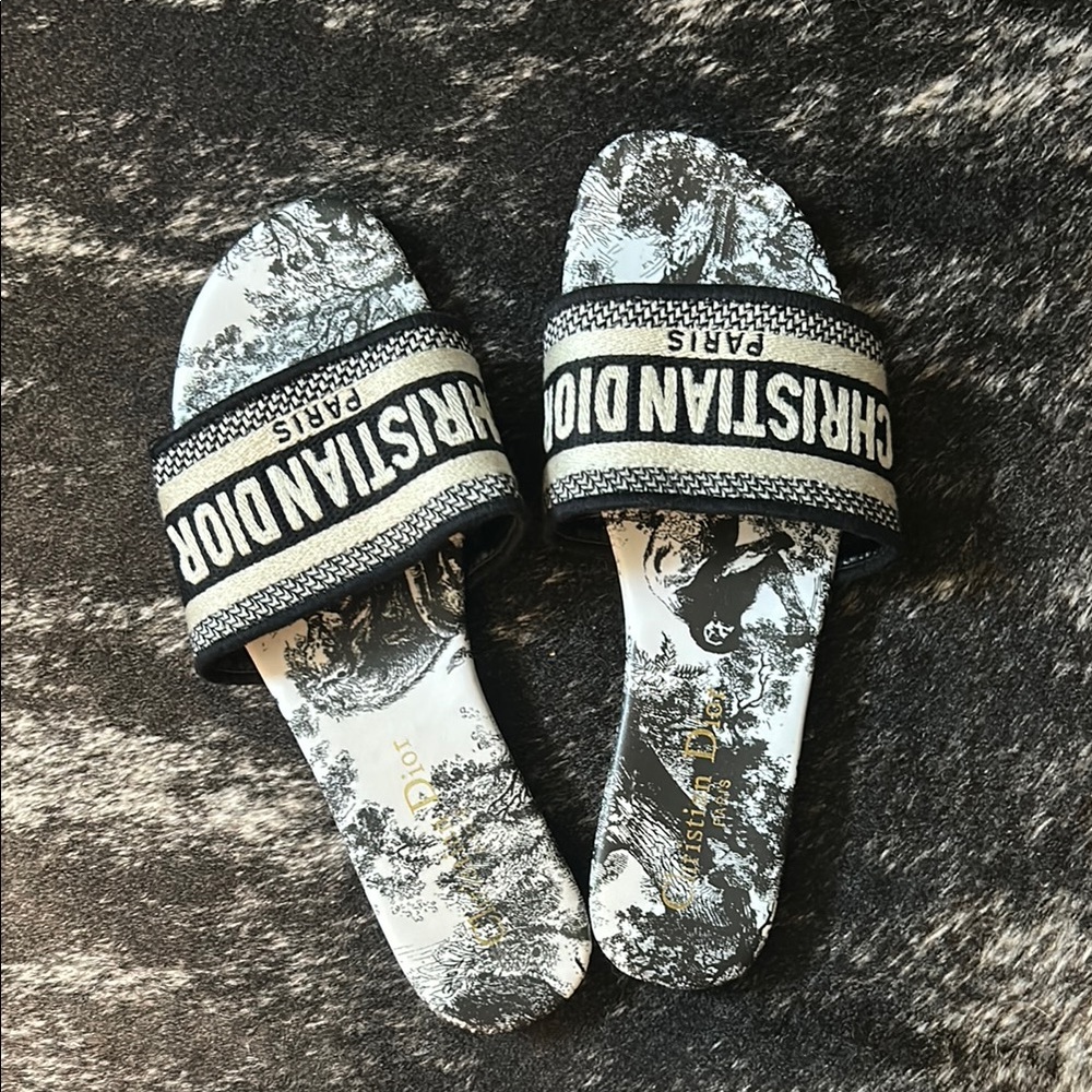 Dior Black and White Sandals - Never Worn